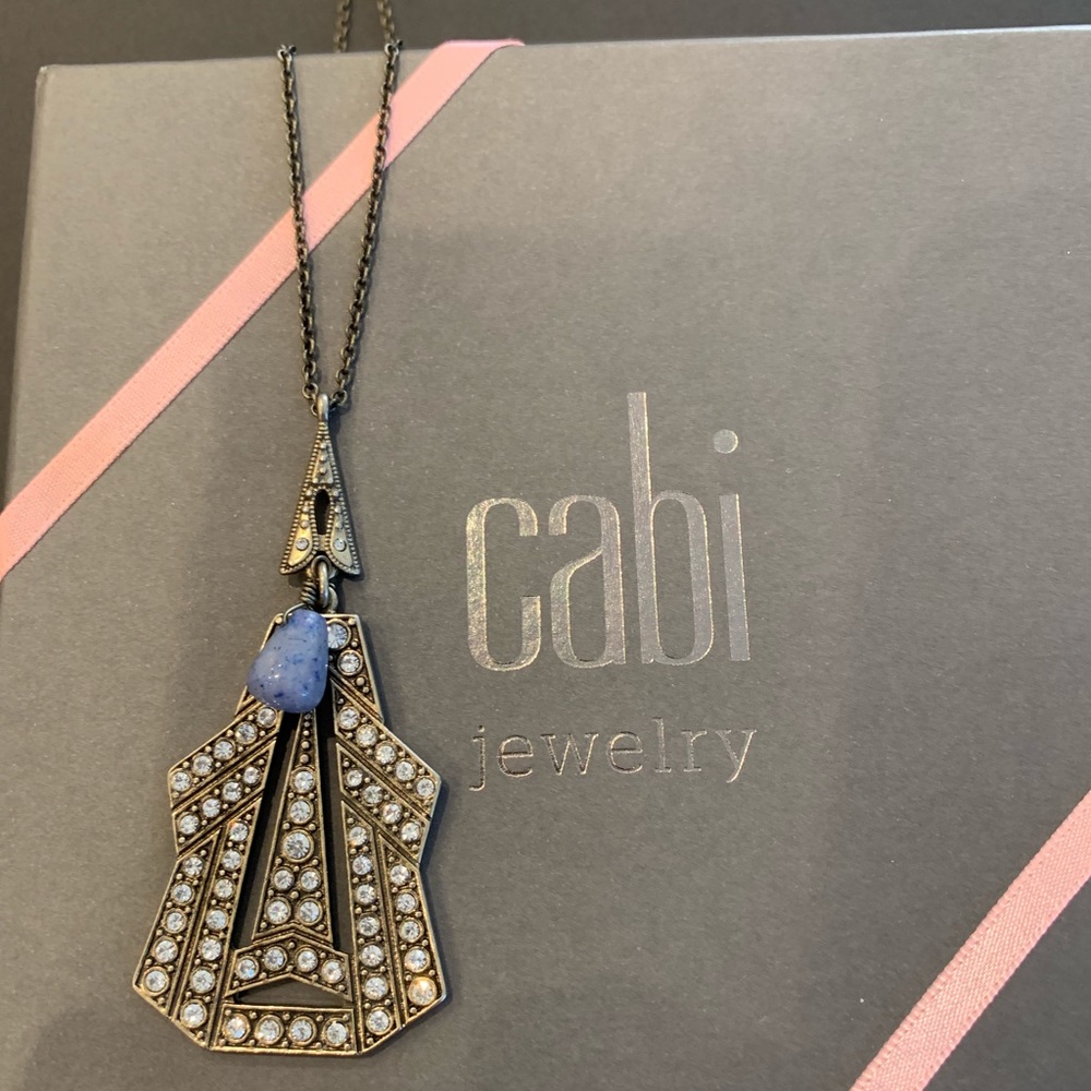 EUC Cabi long rhinestones and gun metal necklace
